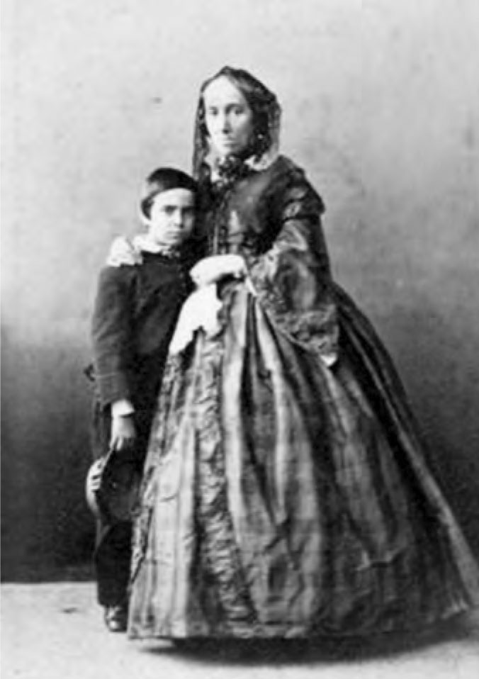 Félicie and her son Guillaume Sabatier